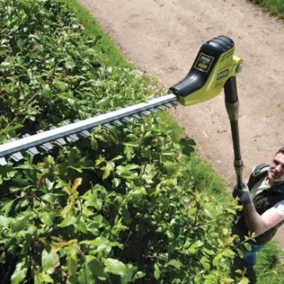 Taille haie électrique RYOBI RPT4545E