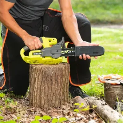 Tronçonneuse élagueuse RYOBI 18V ONE+ sur batterie
