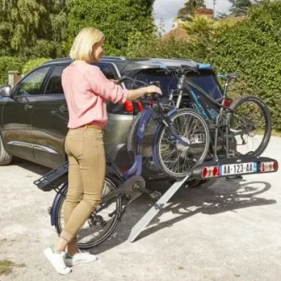 Porte vélo sur attelage MOTTEZ A028P2